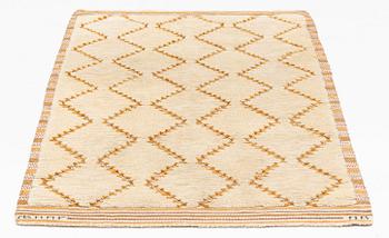 Marianne Richter, a carpet, "Gångarna", knotted pile in relief, ca 181 x 100 cm, signed AB MMF MR.