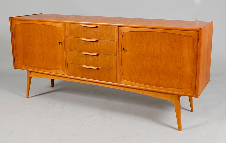 SIDEBOARD, 1960-tal.