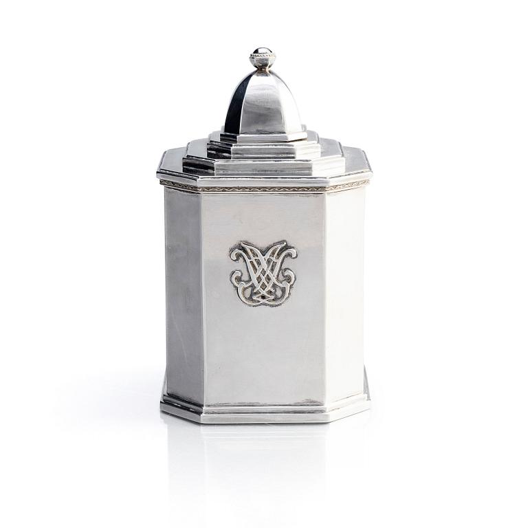 Erik Fleming, a sterling silver table lighter, Atelier Borgila, Stockholm 1942.