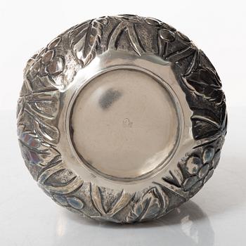 Vase with handles, silver, second half of the 20th century.