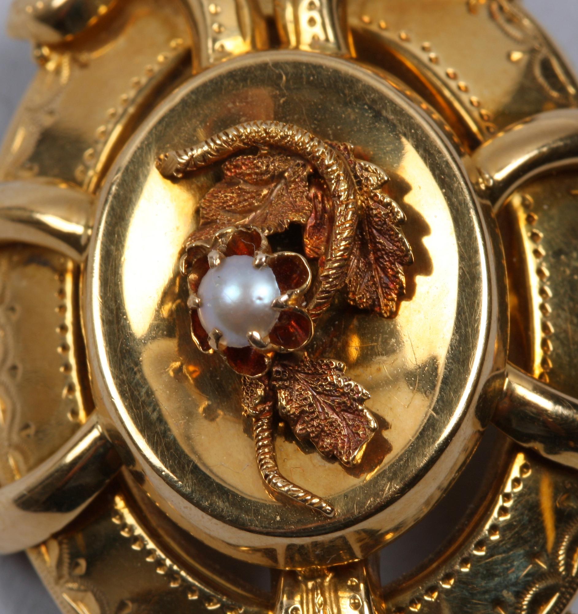 BROSCH/HÄNGE, 18k guld med pärla.