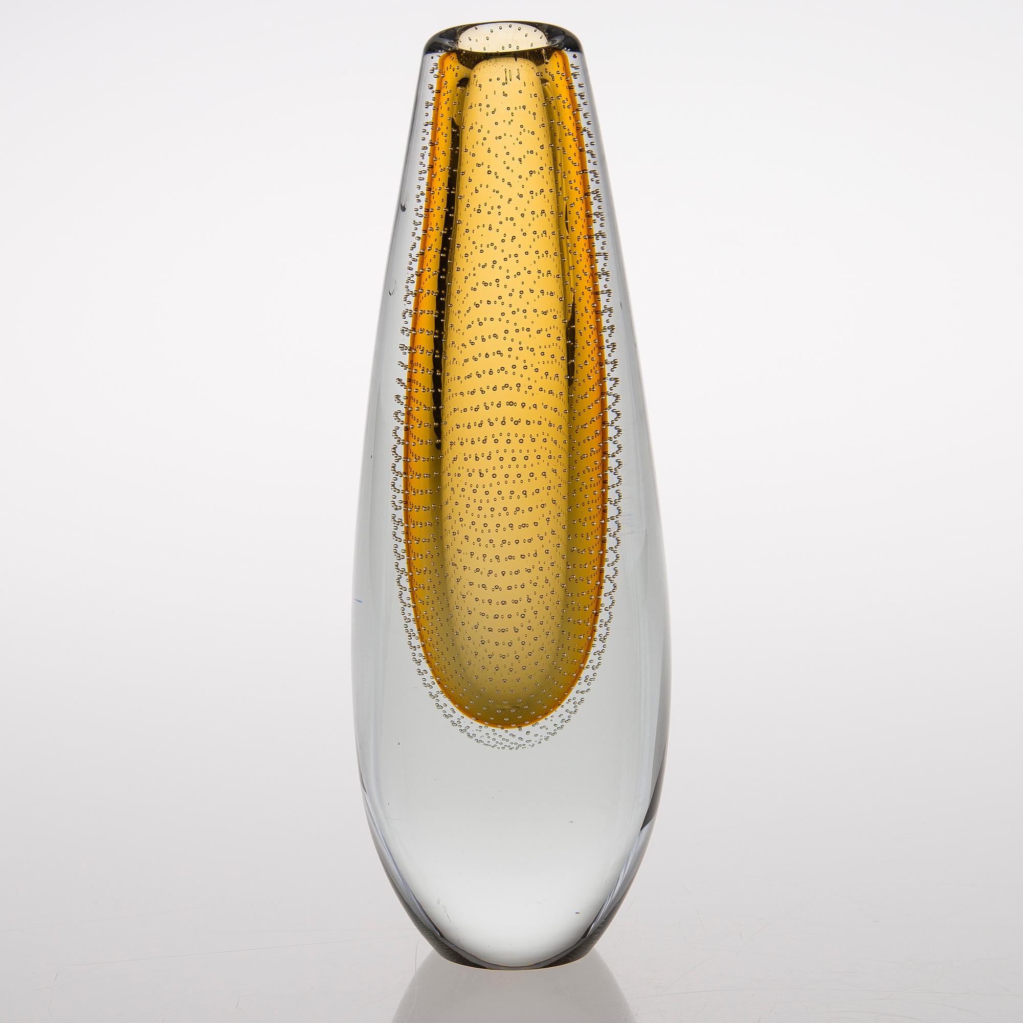 GUNNEL NYMAN, vas,"GN 25", signerad, G. Nyman Nuutajärvi, Notsjö -56.