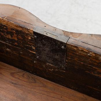 A small neo-Rococo chest of drawers, 19th century.
