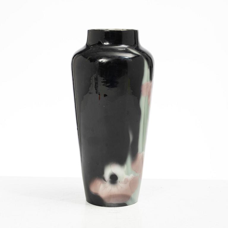 A porcelain "Rörstrand-Noir" vase, Rörstrand Sweden, 1930s.