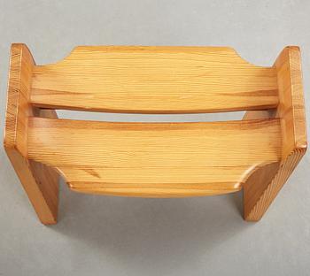 GILBERT MARKLUND, pall, Furusnickarn AB, formgiven 1969.