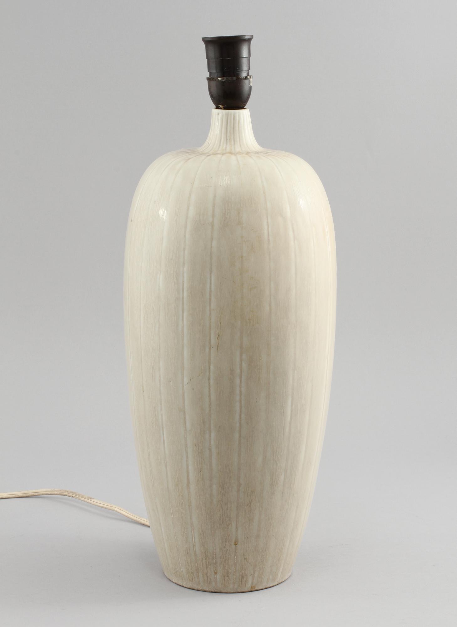 BORDSLAMPA, stengods, Carl-Harry Stålhane, Rörstrand, 1900-talets andra hälft.