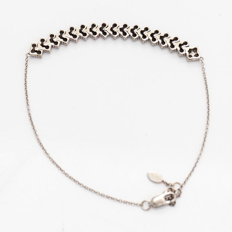 Armband, åttkantslipade diamanter, 14K vitguld.
