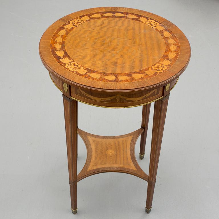 BORD, gustaviansk stil, 1900-talets första hälft.