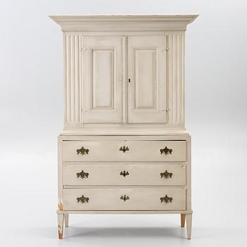 Cabinet, 18th and 19th century.