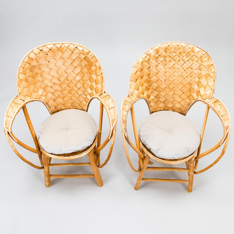 KORGSTOLAR, 2 st, BORD, "Le Corbusier", tillverkare Pascal Raffier Vannerie, Frankrike 1900-talets slut.