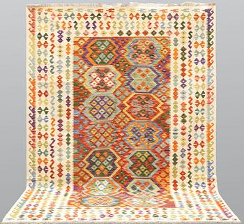 Carpet, Kilim, ca 293 x 203 cm.