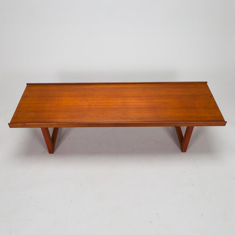 Olof Ottelin, a 1960s 'Formula' bench / coffee table for Keravan Puusepäntehdas, Stockmann, Finland.