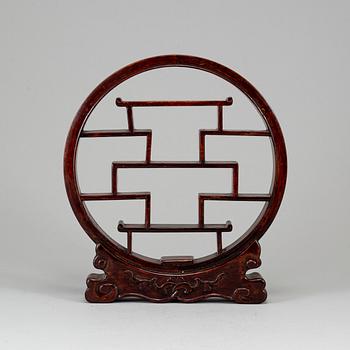 A chinese wooden stand for miniatyres, early 20th Century.