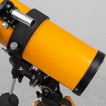 A telescope, Zenith, 20th century.