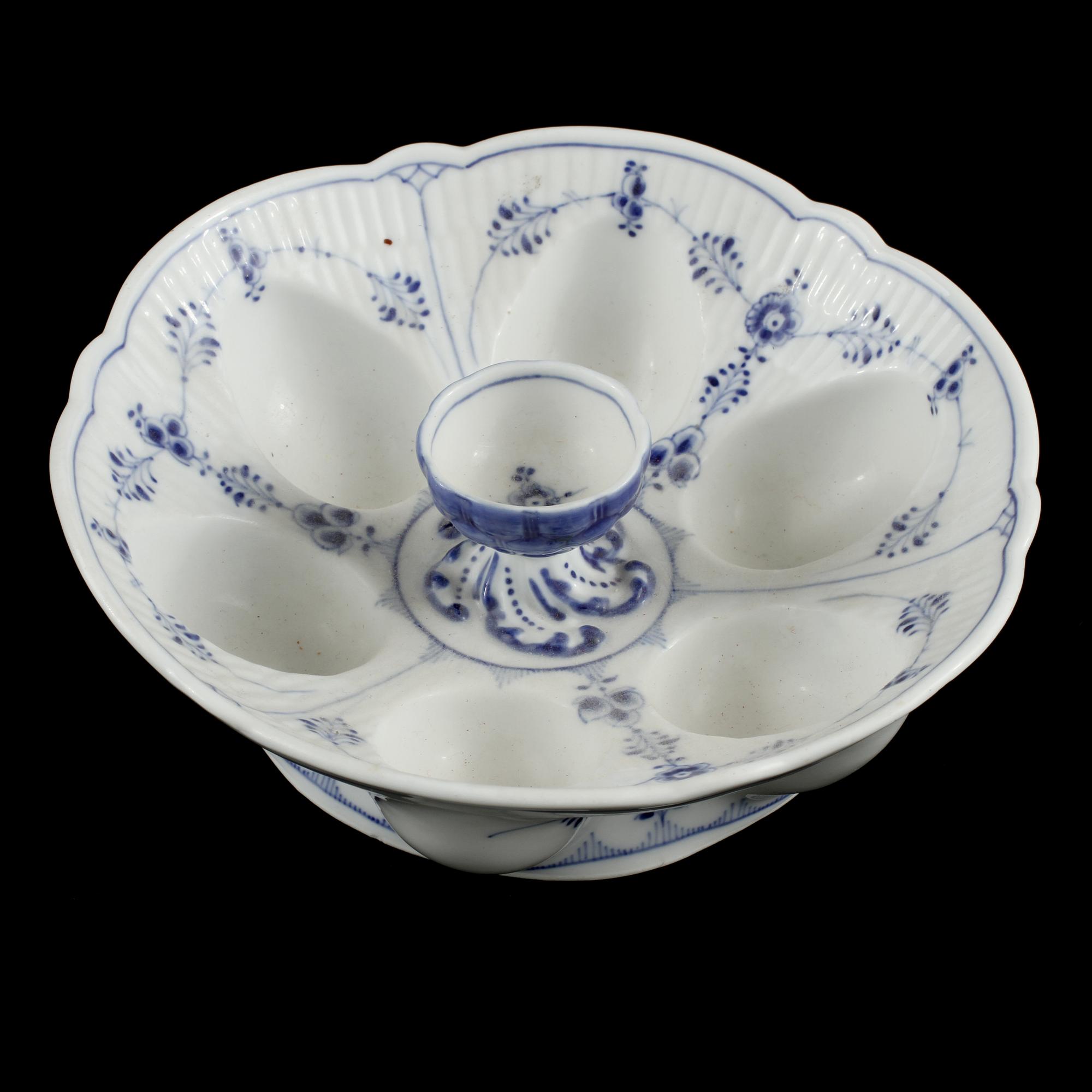 UPPLÄGGNINGSSKÅL, porslin, Musselmalet, Royal Copenhagen, 1900-talets andra hälft.