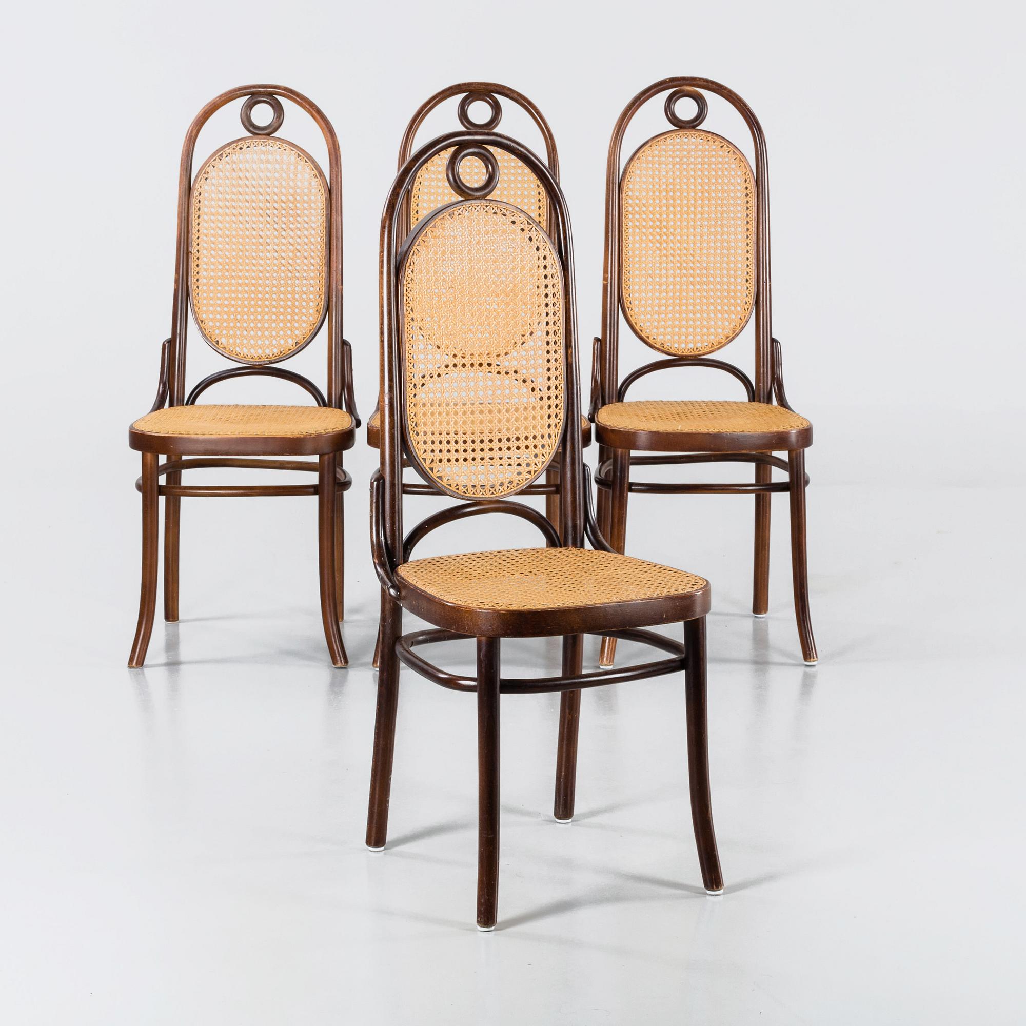 STOLAR, 4 st Thonet-typ. 1900-talets första hälft.