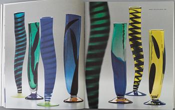 A lot of eleven books regarding Kosta and Kosta Boda glasbruk.