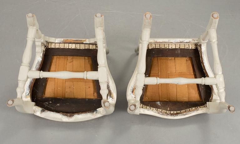 STOLAR, 2 stycken, senbarock, 1700-tal.