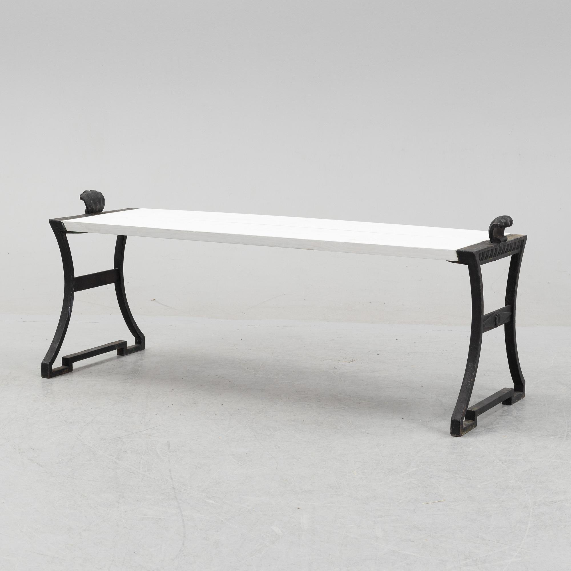 Folke Bensow, a 'Trädgårdsmöbel no 2' cast iron bench, Näfveqvarns bruk.