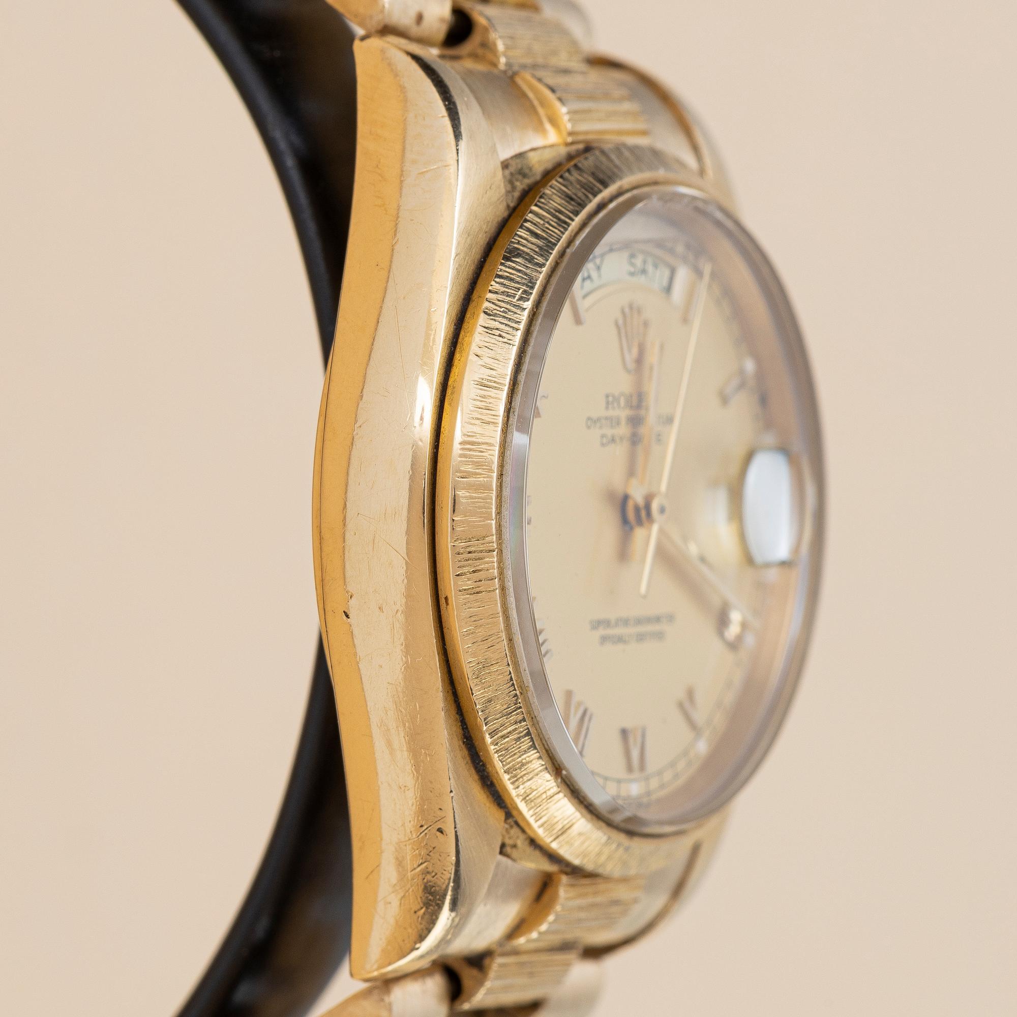 Rolex, Day-Date, "Bark Finish", "Lemon Roman Dial + extra Champagne Dial", ca 1981.