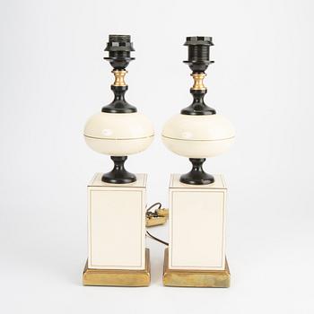 Bordslampor ett par "Jennins" Maison Le Dauphin Frankrike sent 1900-tal.