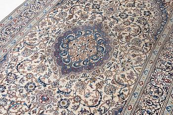 Rug, Nain, approx. 300 x 196 cm.