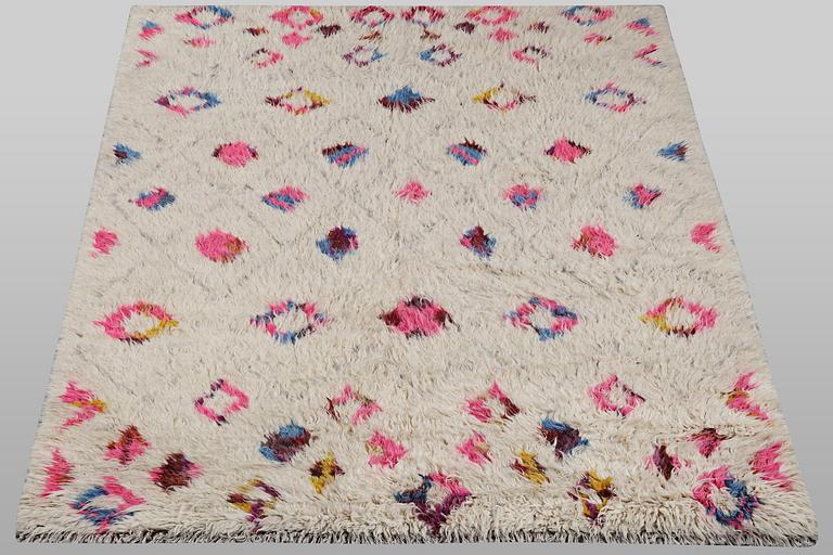 A carpet, Morocco, Berber, ca 266 x 177 cm.