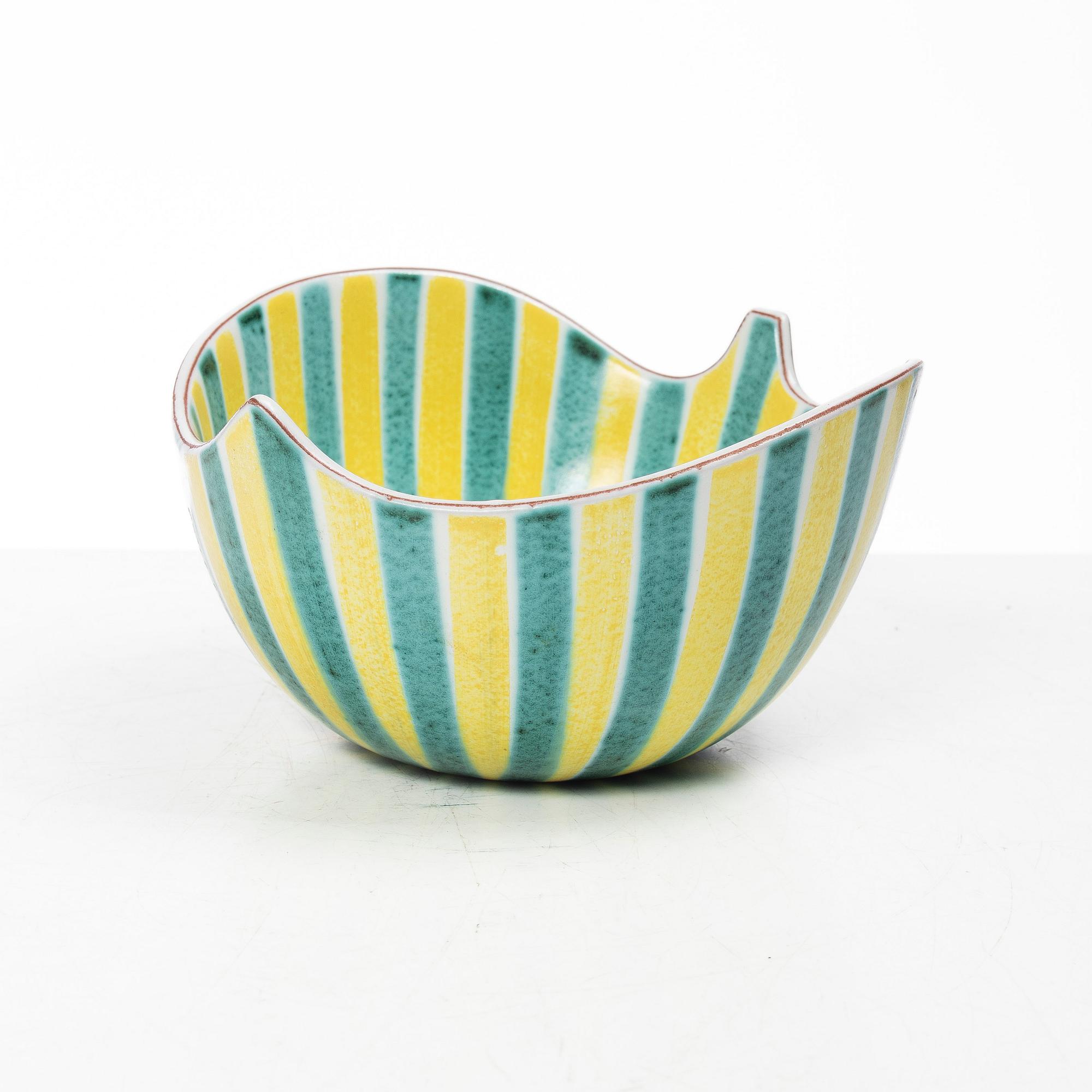 Stig Lindberg, Bowl, faience, Gustavsberg Studio.