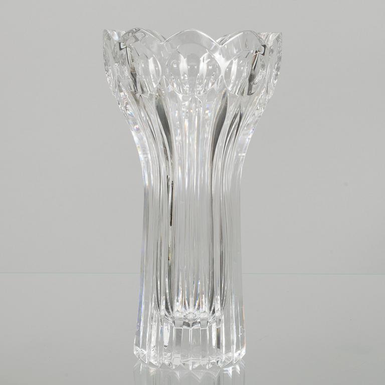 VAS, glas, signerad Aimo Okkolin Riihimäen Lasi.
