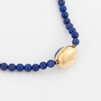 Ole Lynggaard, collier med lapis lazuli, lås i 18K guld samt lapis lazuli.