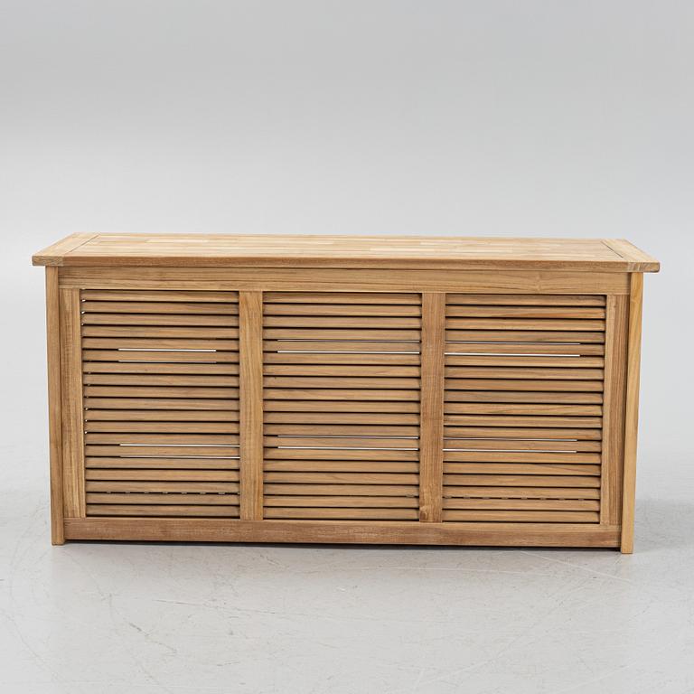 A 'Papaya' teak storage box, Brafab, 21st century.