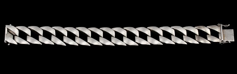 ARMLÄNK, silver, importstämplad, 1900-talets tredje kvartal. Vikt 37 g.
