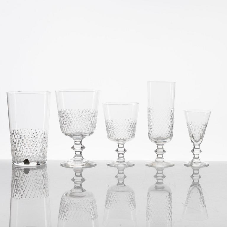 Vicke Lindstrand, servisdelar, glas, 76 delar, "Diamant", Kosta, 1900-talets andra hälft.