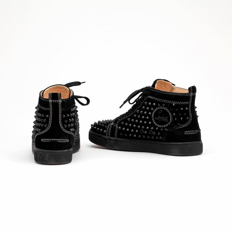 CHRISTIAN LOUBOUTIN, a pair of black suede sneakers, "Louis women's spikes". Size 37.