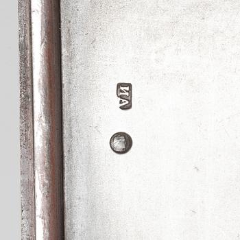 A Russian silver cigarette case, silver, St Petersburg, 1908-1926.