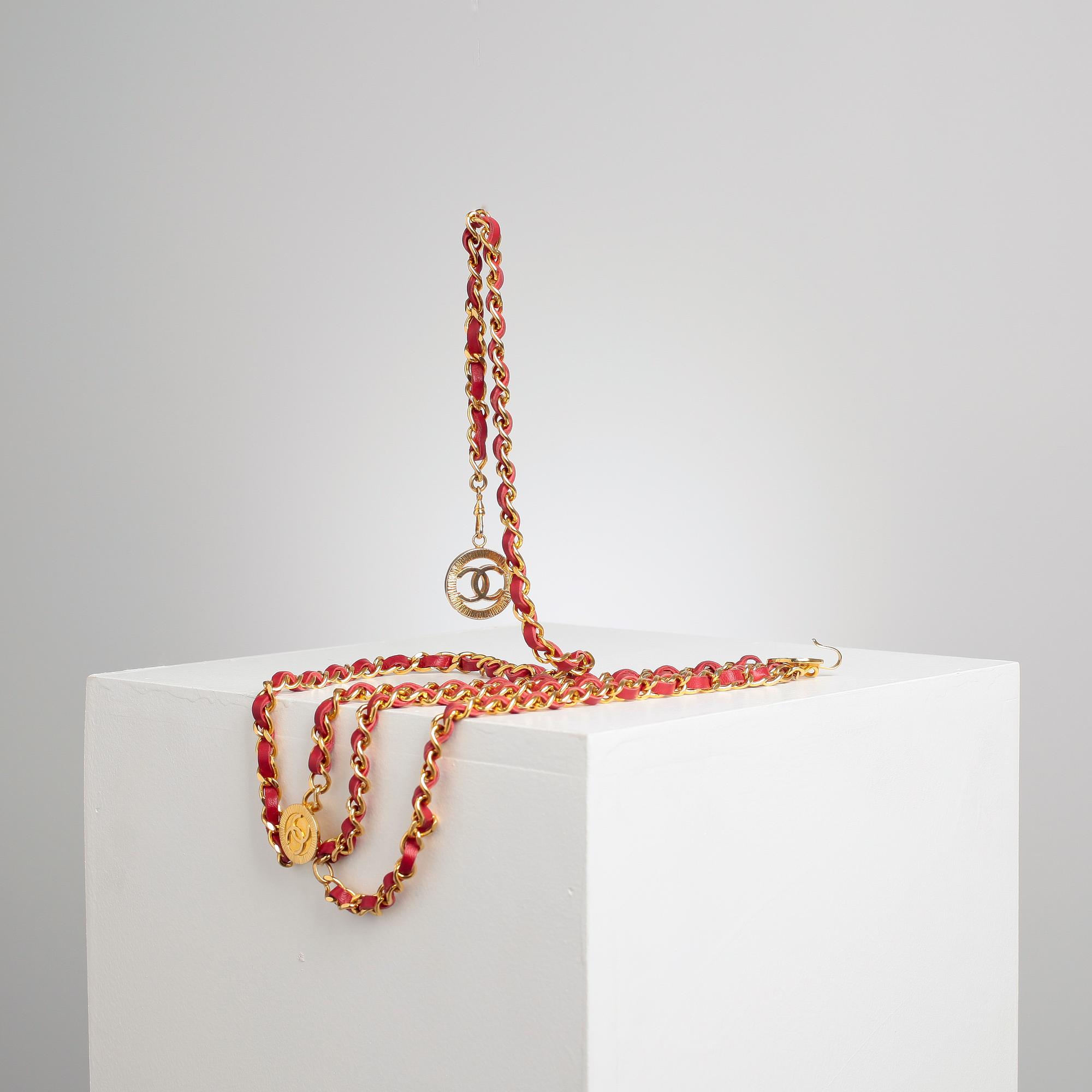 SKÄRP, Chanel, 1984.