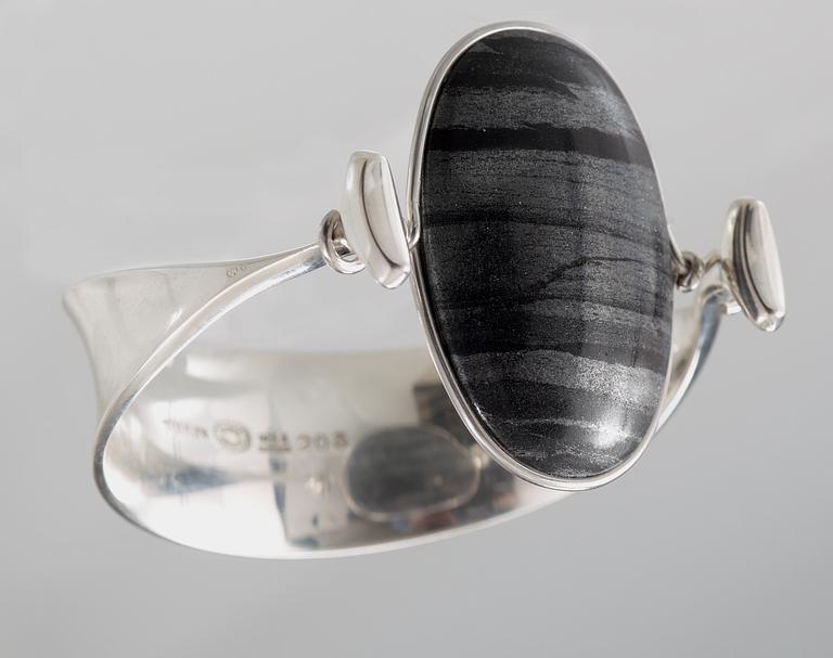 Vivianna Torun Bülow-Hübe, A Torun Bülow Hübe sterling and a labradorite bangle, design nr 203.
