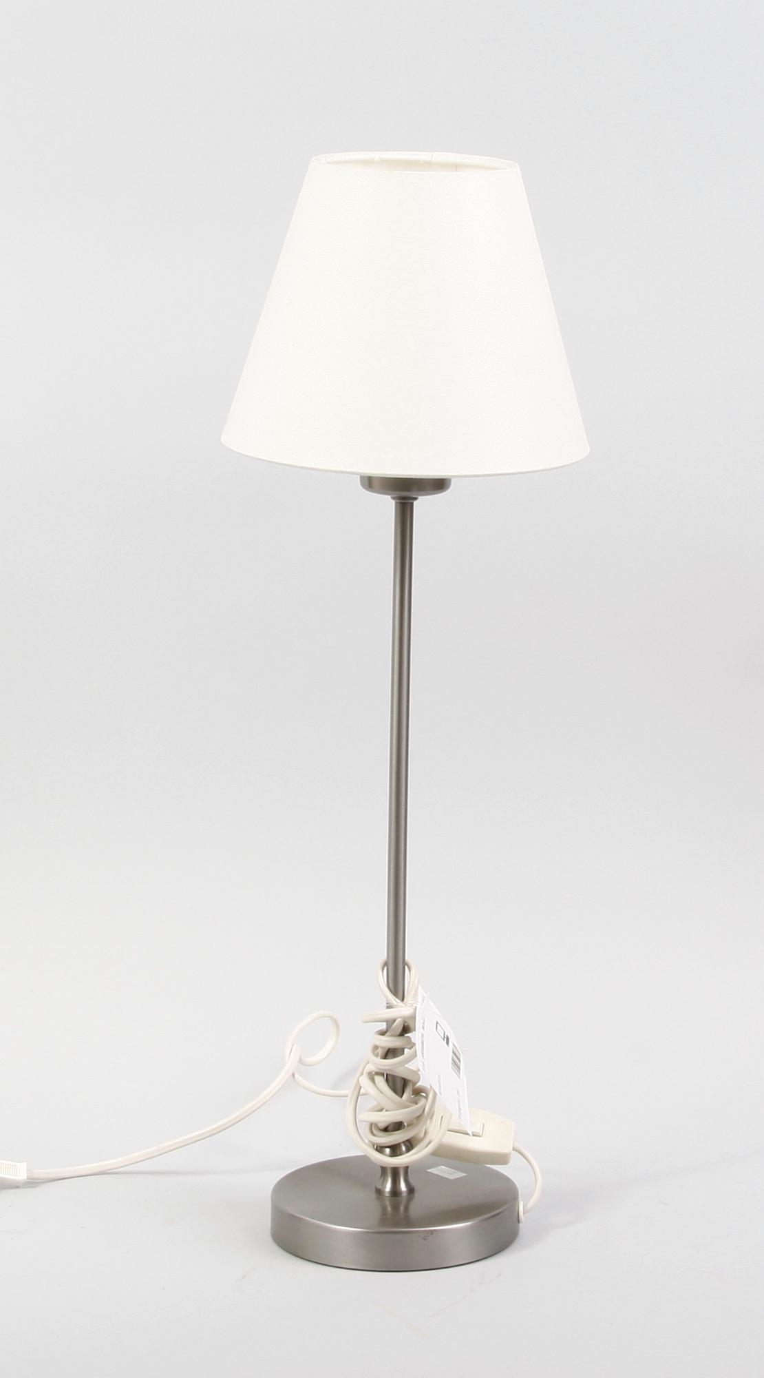 BORDSARMATUR. Metall.