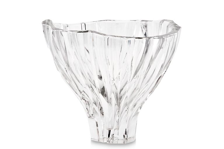 Tapio Wirkkala, AN ICEBERG VASE.