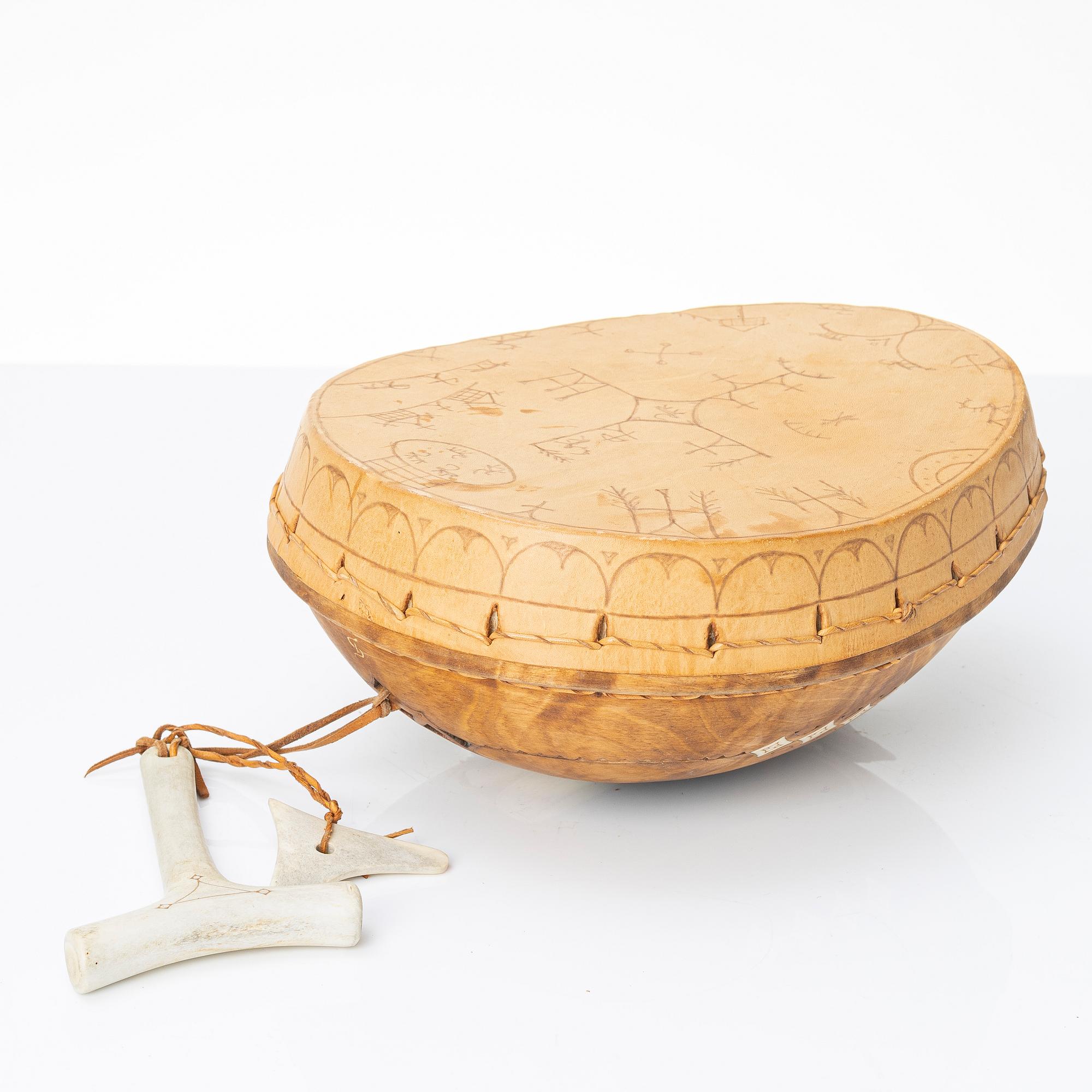 Thore Sunna, drum, Goavddis, signed with hammer and pointer.