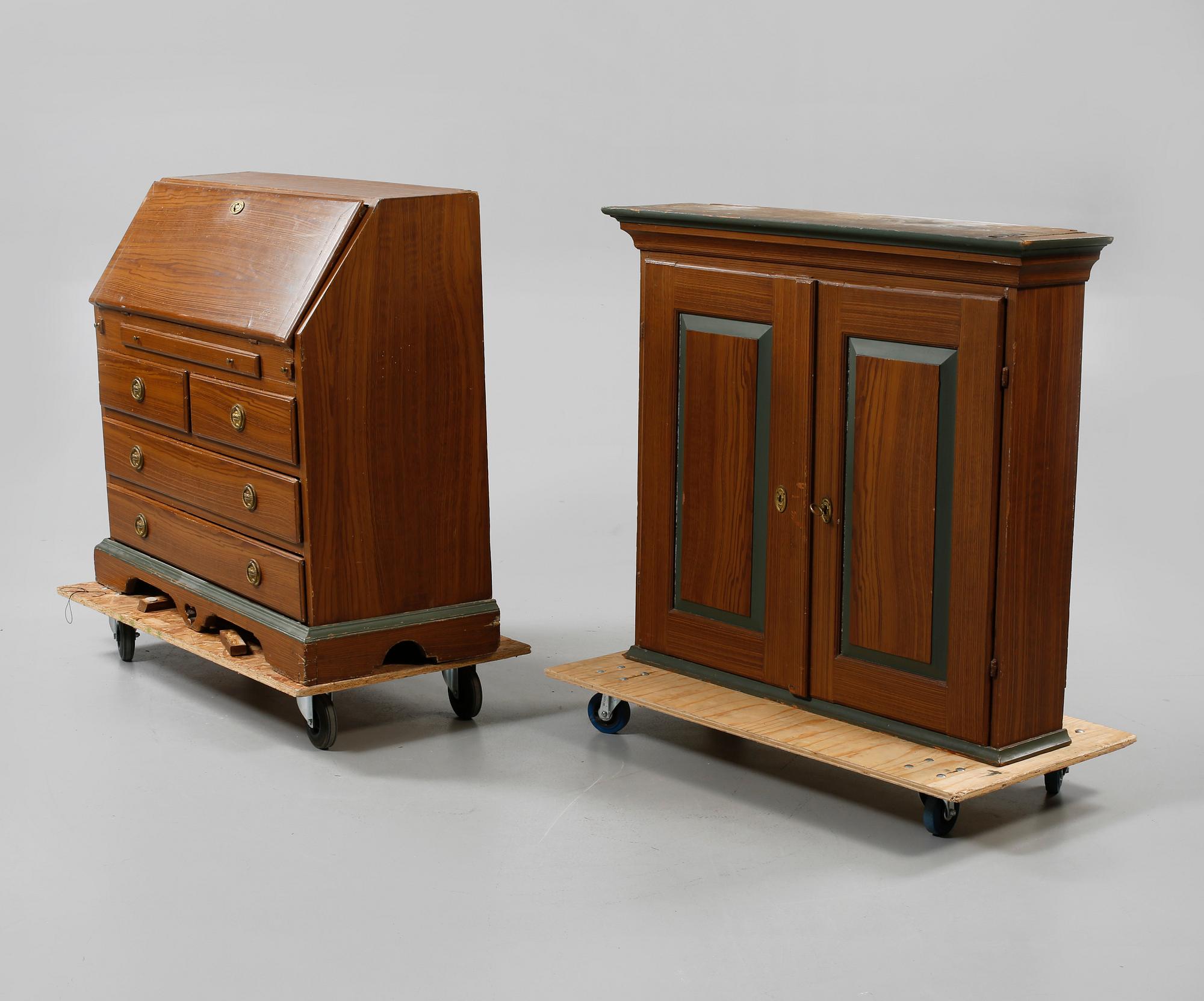 SKRIVSKÅP, daterat 1829.