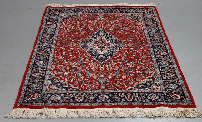 Matto, oriental, ca 190 x 126 cm.