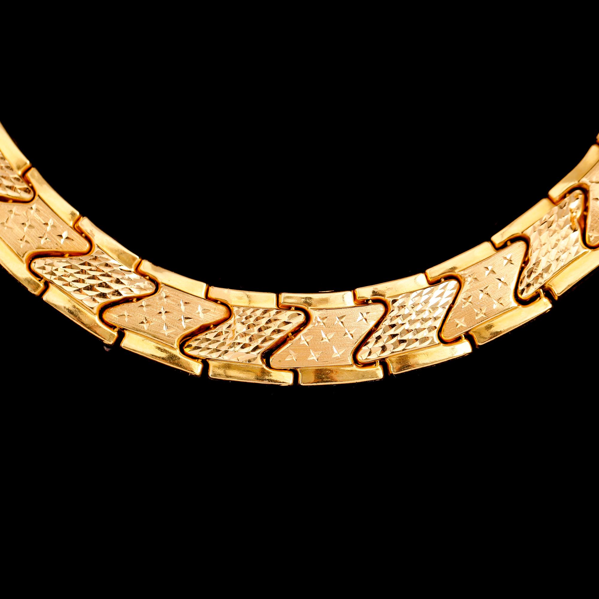 COLLIER, 22 k guld, fantasilänk. Vikt ca 49 g.