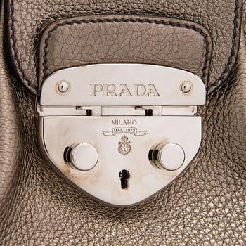 Prada, laukku.