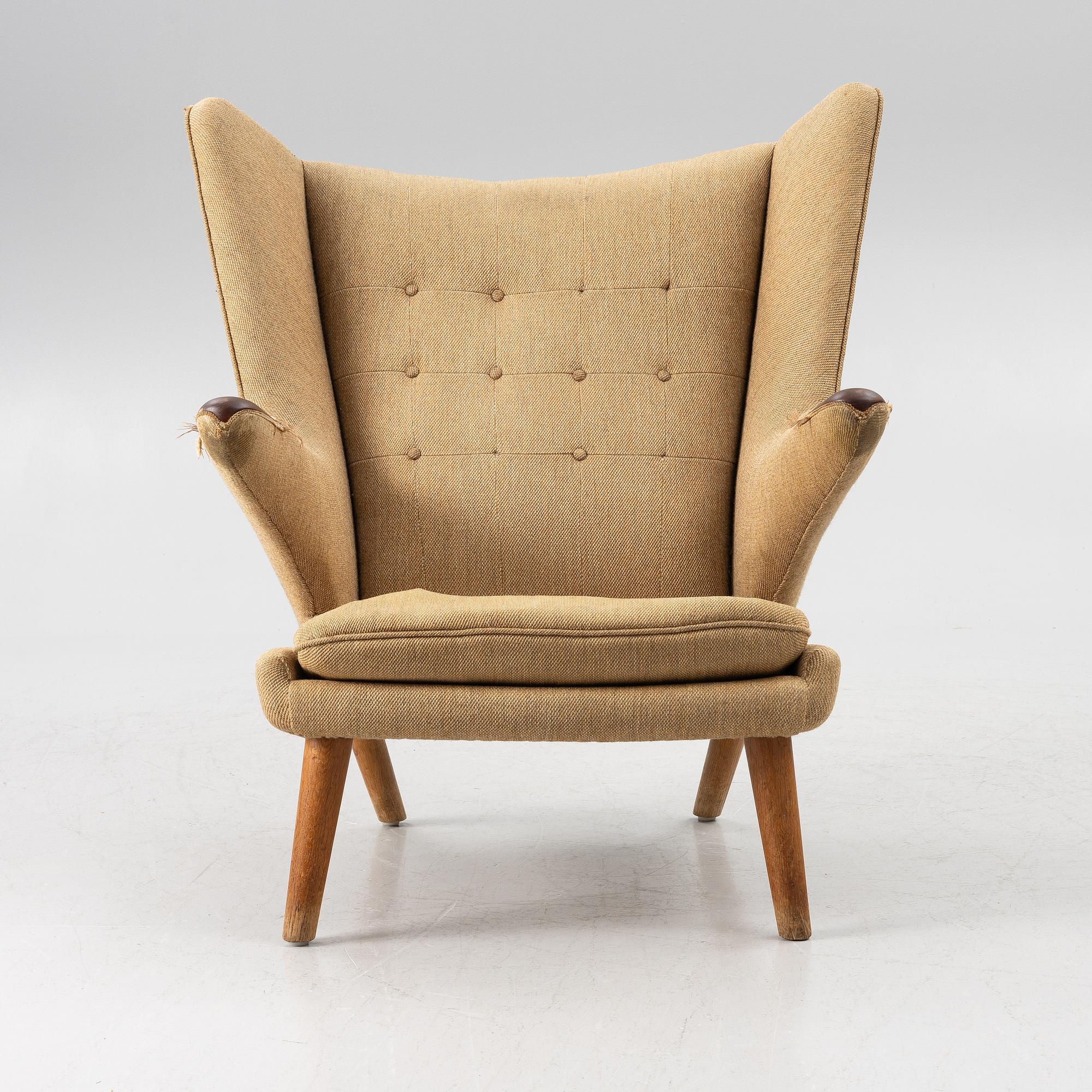 Hans J. Wegner, fåtölj "Bamse/Papa Bear", AP-stolen, Danmark, 1950-60-tal.