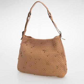 Bottega Veneta, "Naruto Knot", bag.
