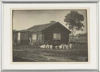 Henry B. Goodwin, gelatin silver print, signed, 1919.