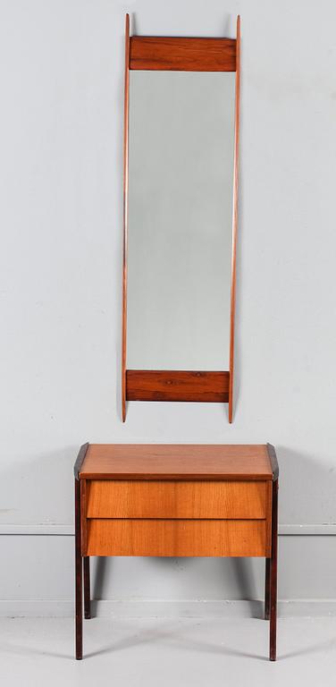 HALLMÖBEL, 2 delar, 1900-talets andra hälft.