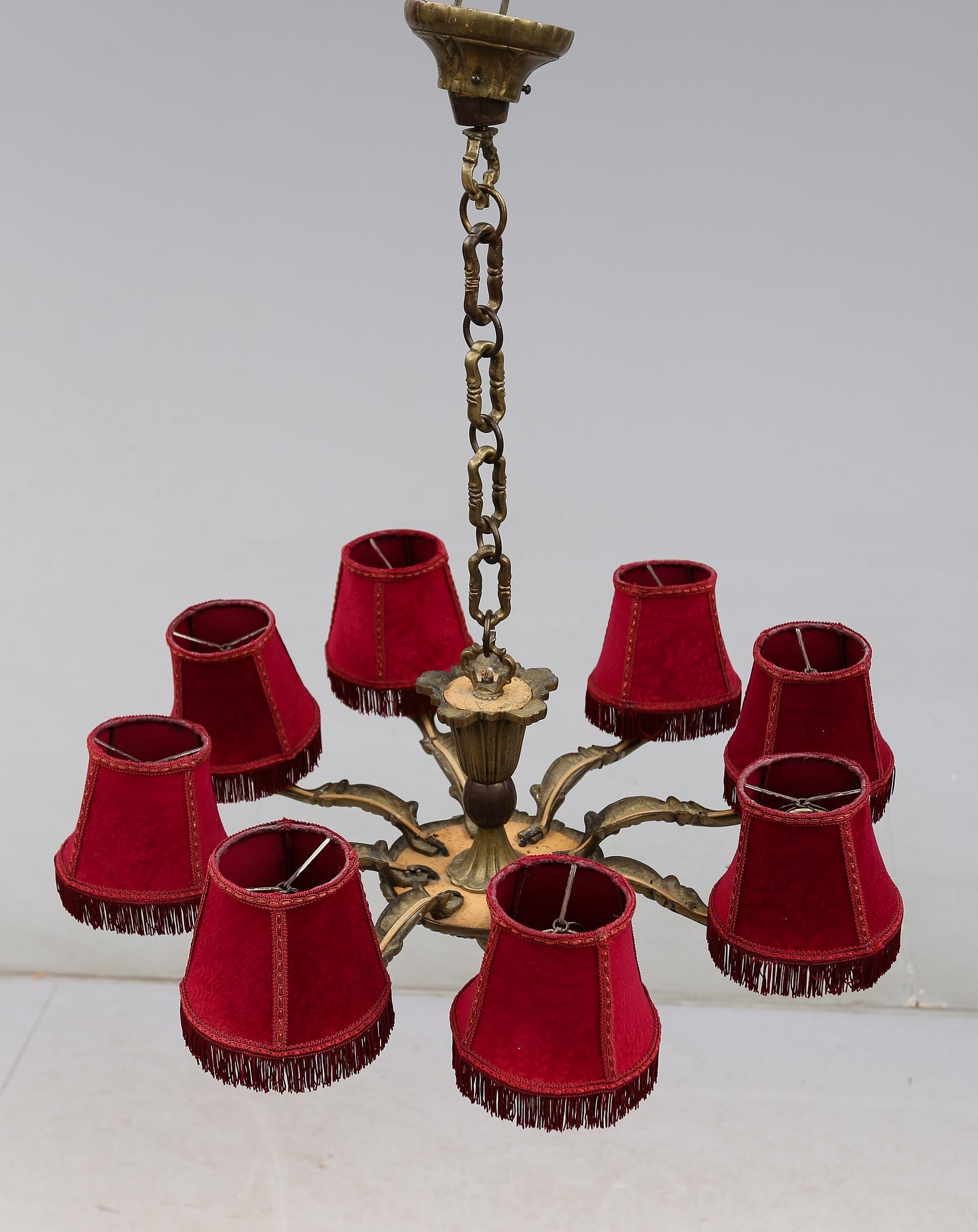 TAKLAMPA, 1900-talets mitt. Höjd ca 32 cm.