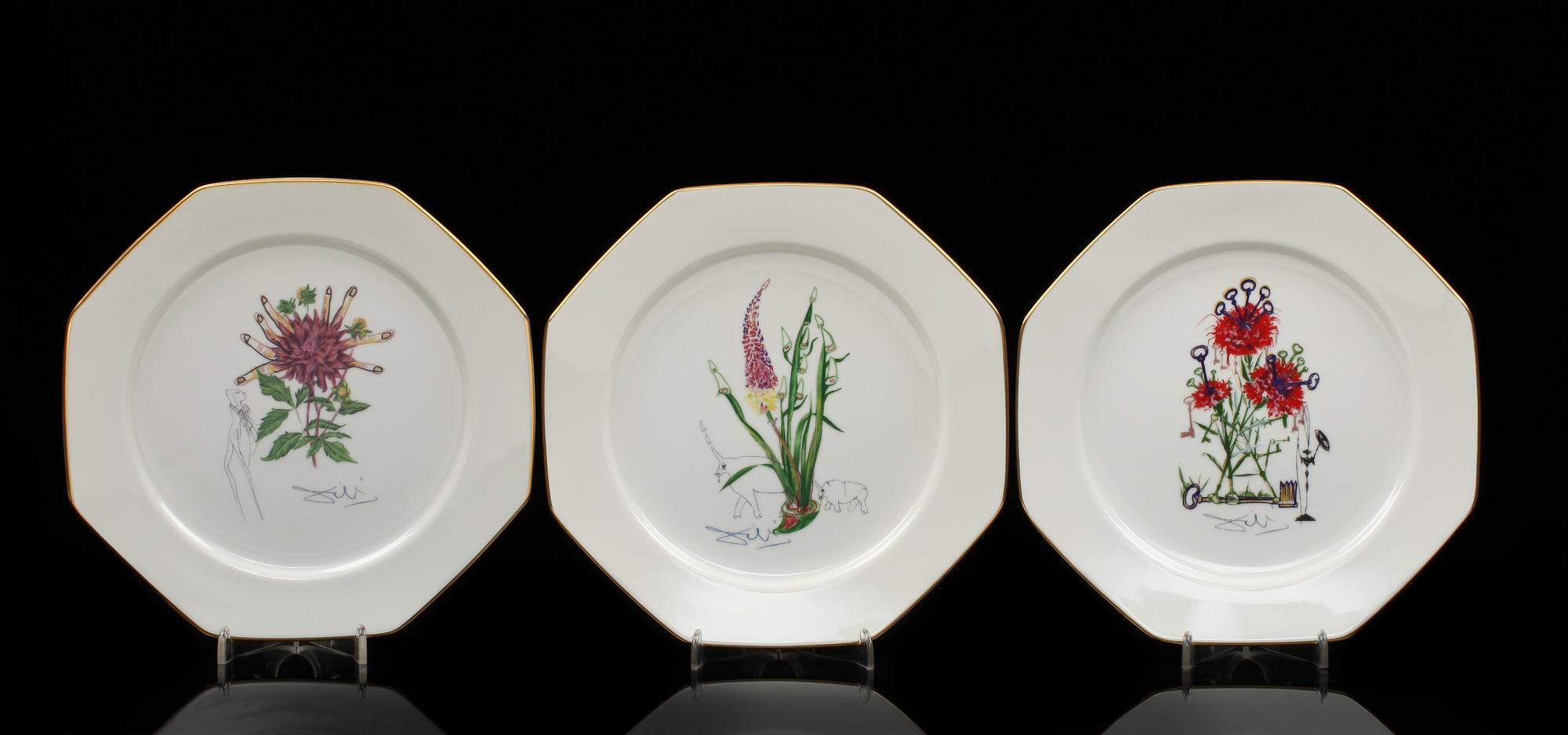 TALLRIKAR, 12 st, porslin, Salvador Dali för Royal Copenhagen, 1980-tal.